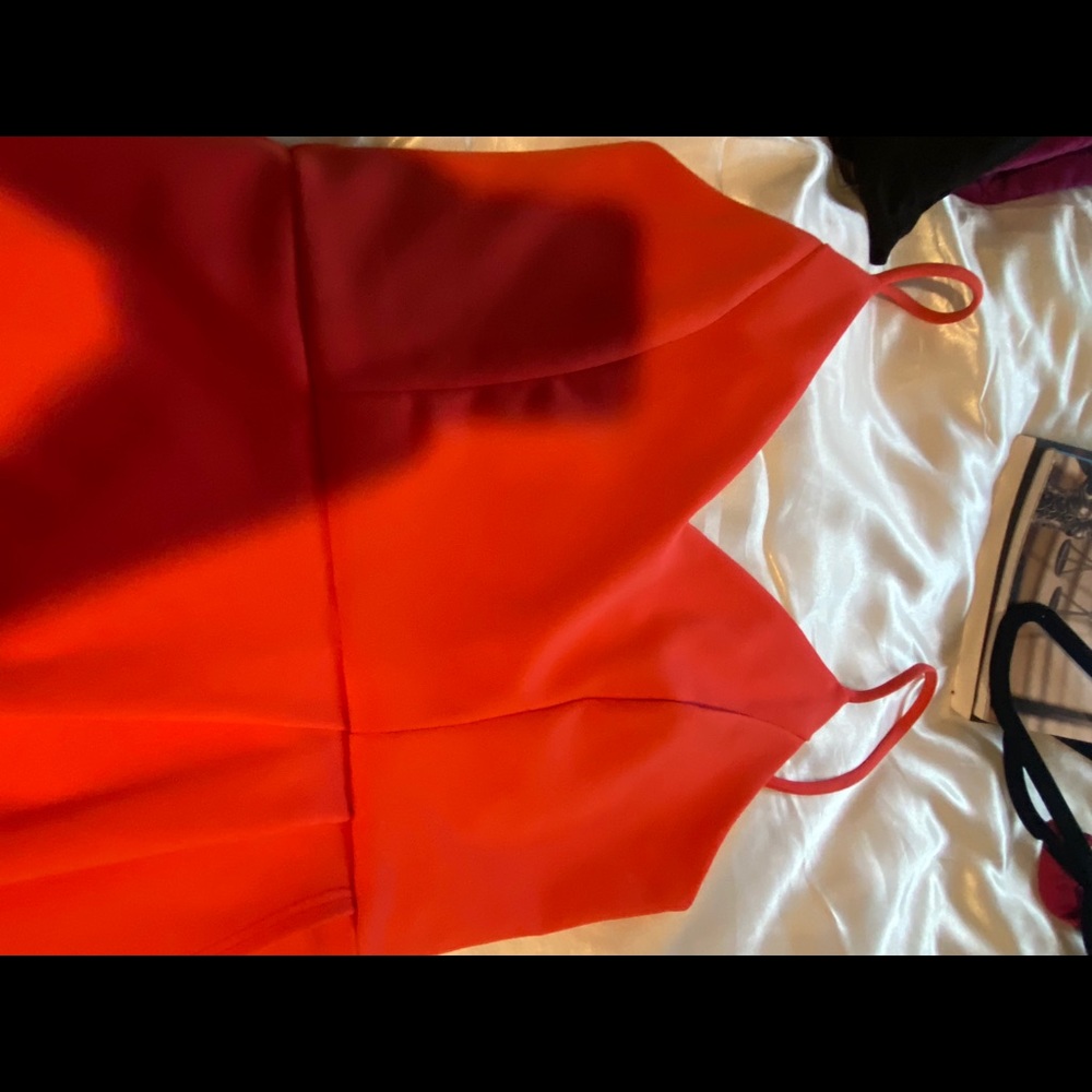 orange dress